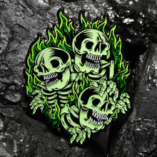 Load image into Gallery viewer, "Blazing Skull" Pin