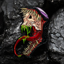 Load image into Gallery viewer, "Venom Skull" Pin